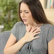  girl with chest pains